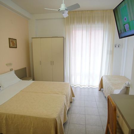 Hotel Dell'Angelo Rimini Eksteriør billede
