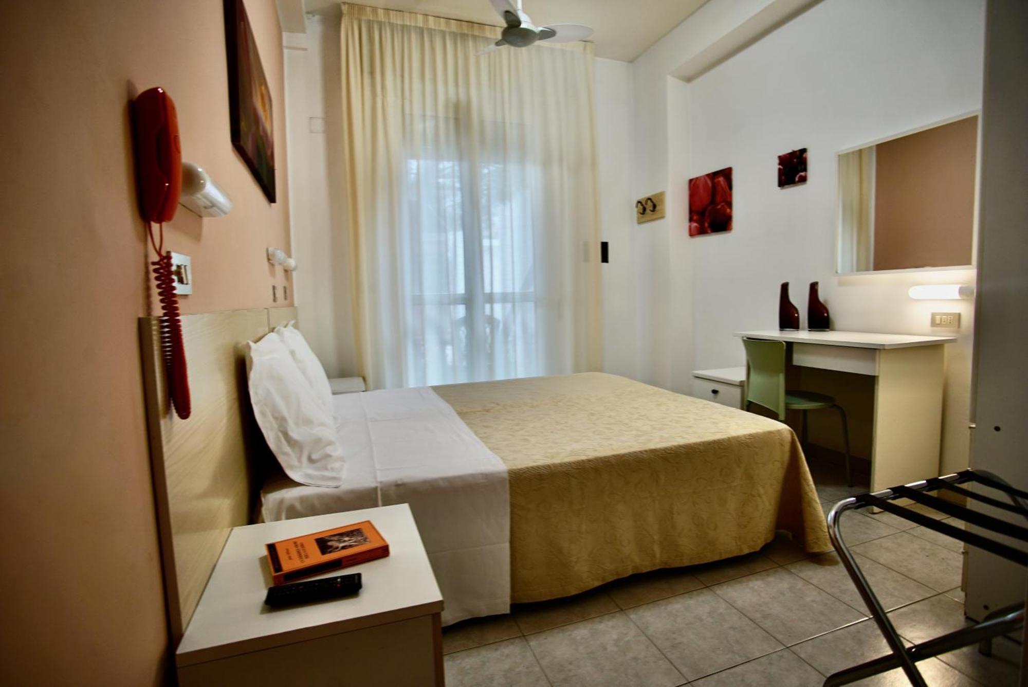 Hotel Dell'Angelo Rimini Eksteriør billede